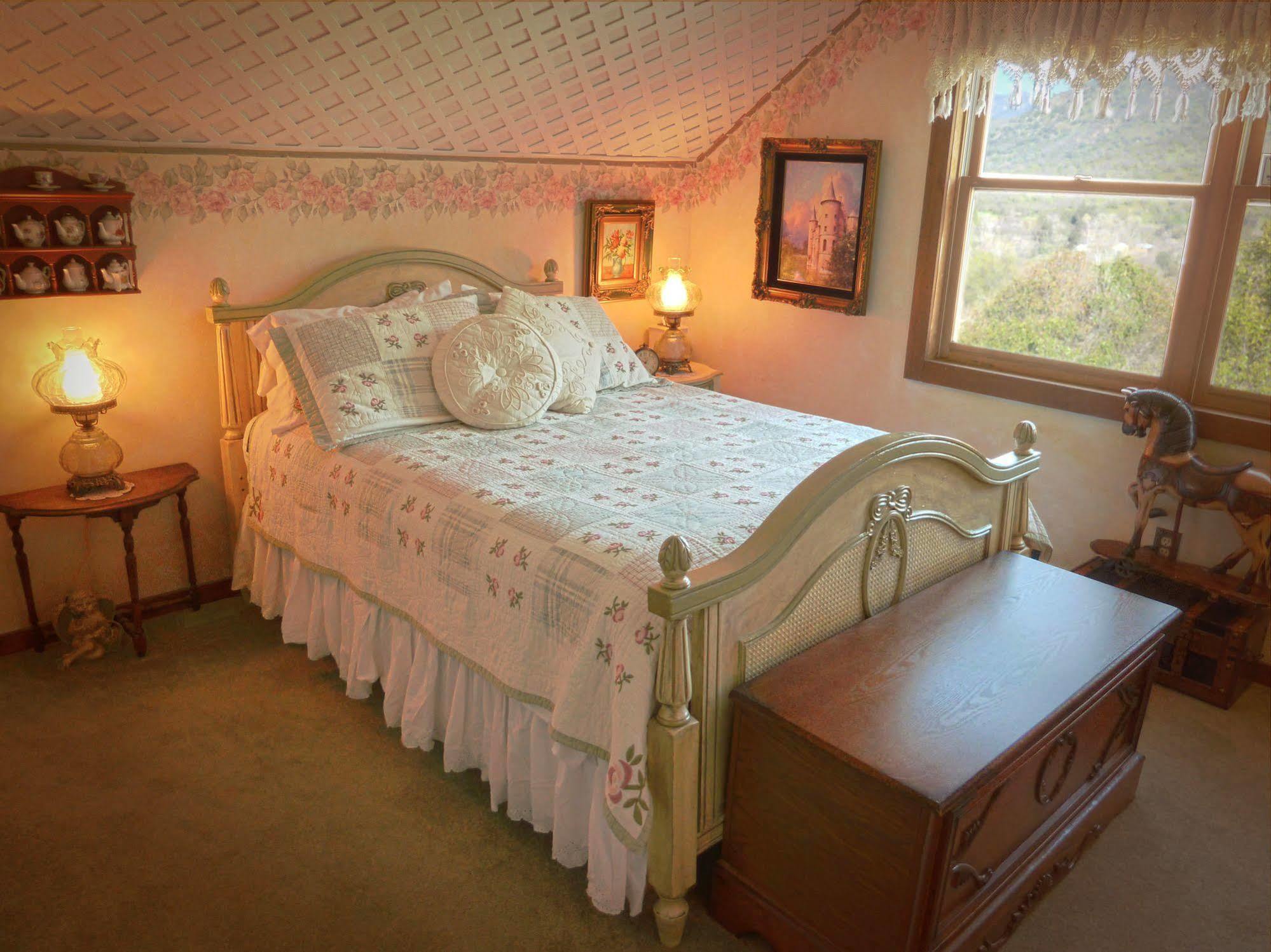 The Log House Lodge Three Rivers Extérieur photo